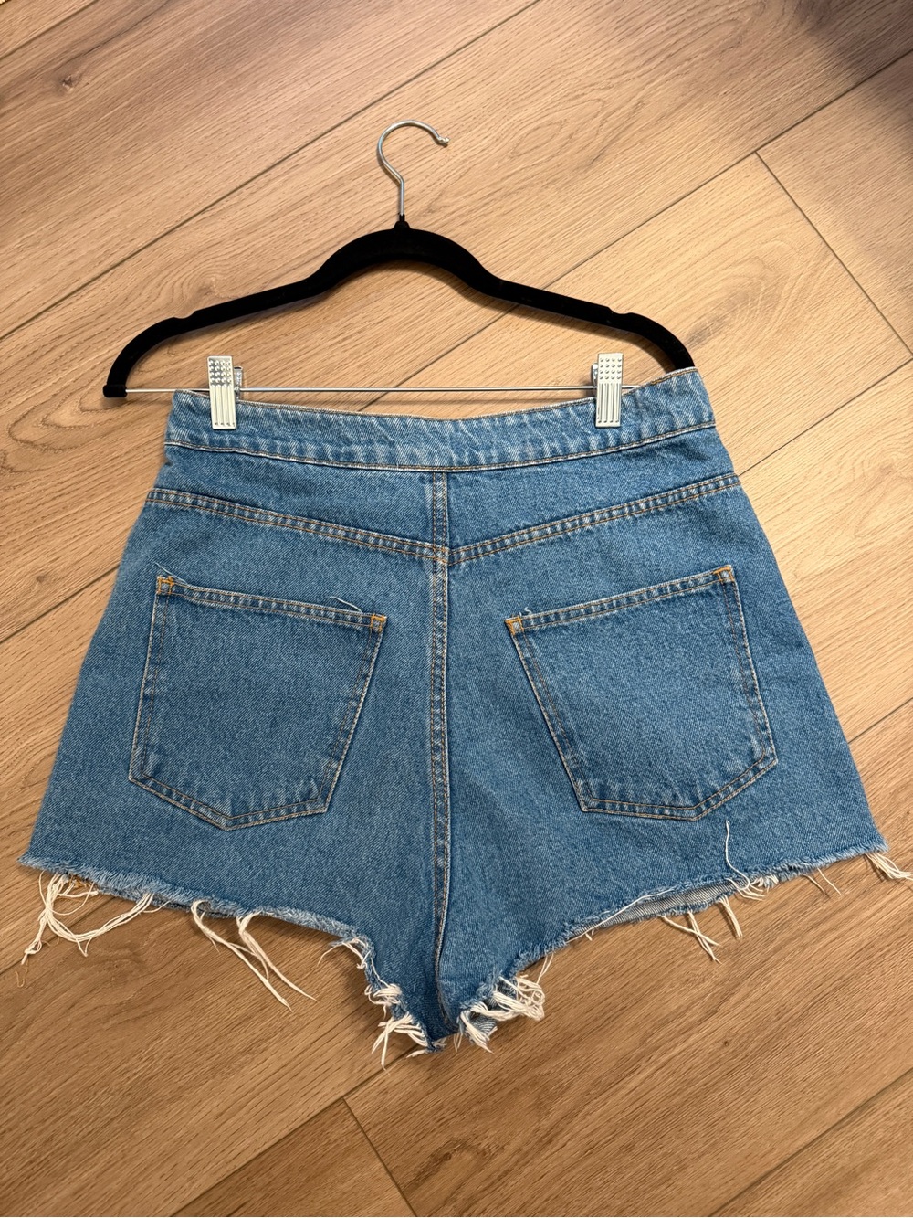Farm Rio for Anthro Multicolor Crochet Patch High-Rise 100% cotton Denim Shorts - Picture 5 of 11